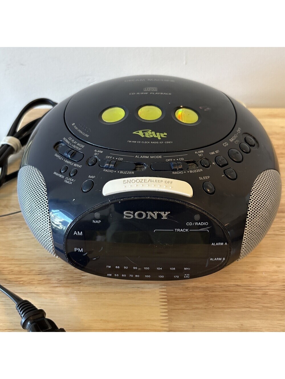 Sony ICF-CD831 Black Psyc Dream Machine FM/AM, CD Player, Alarm Clock Radio